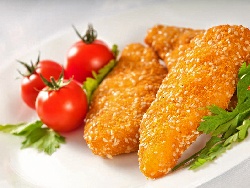 Лесни хрупкави панирани пилешки жулиени от филе (гърди) със сусам - снимка на рецептата